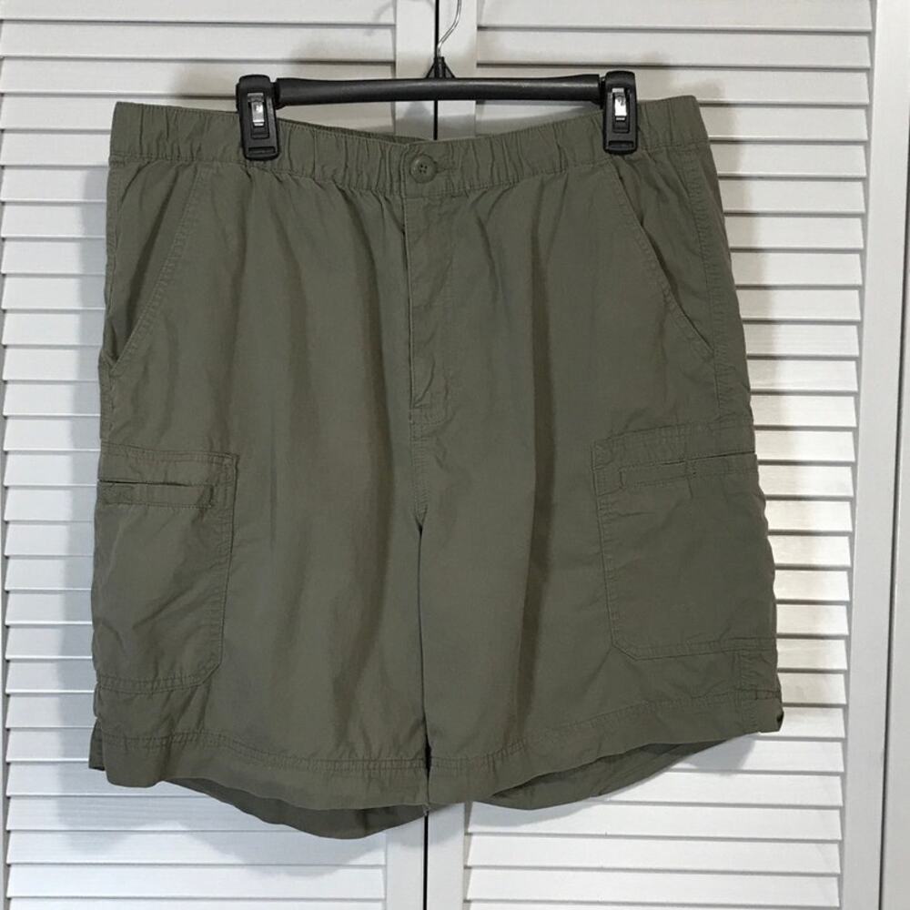 Magellan Outdoors Olive Green Quick Drying Cargo Fishing Shorts Men XL